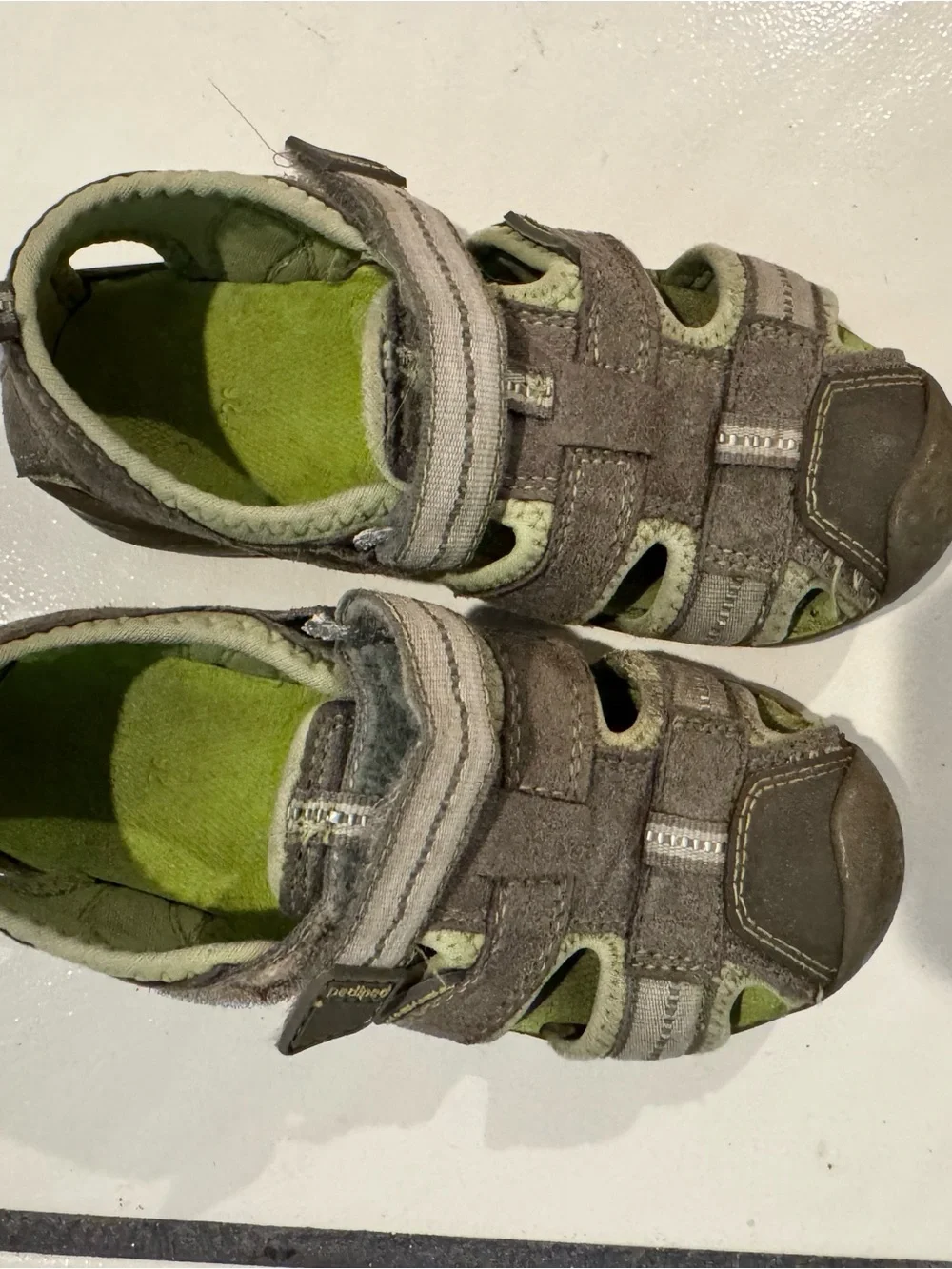 pediped Olive Green and Gray Closed-Toe Kids Sandals